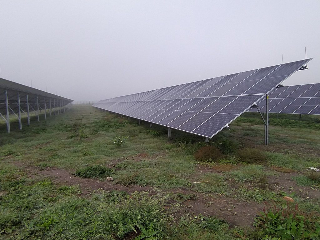 Egy újabb hatalmas napelemparkot adtak át Magyarországon